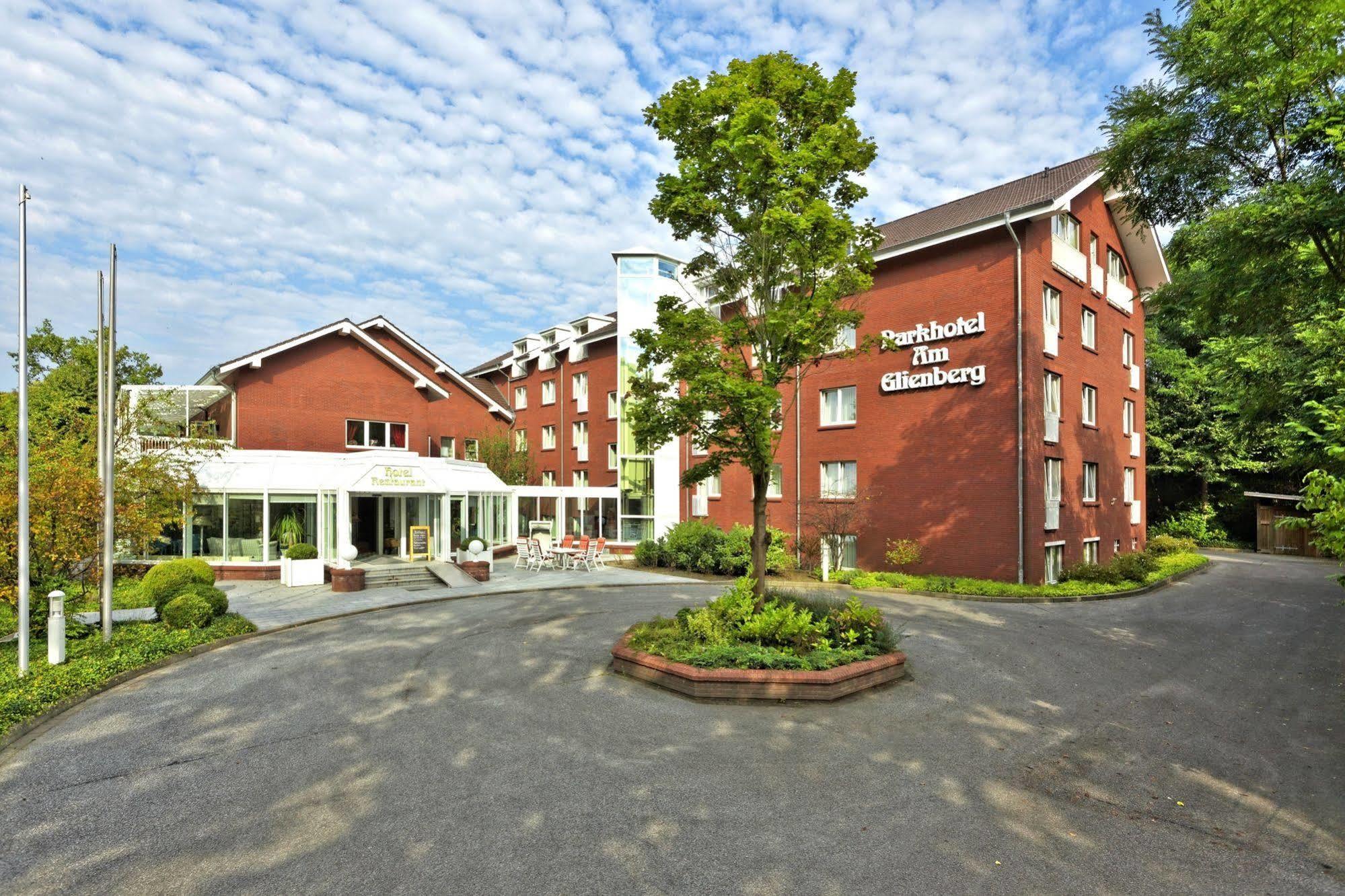 Parkhotel Am Glienberg by UNO Ostseebad Ostseebad Zinnowitz Exterior foto